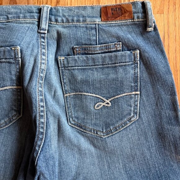 Ruehl No. 925 Jean - Picture 5 of 6